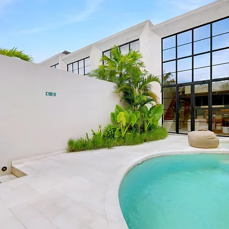 Vesna Townhouse Berawa By Breig Villa